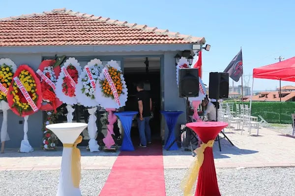 AutoTürk Oto Galeri - Resim 2
