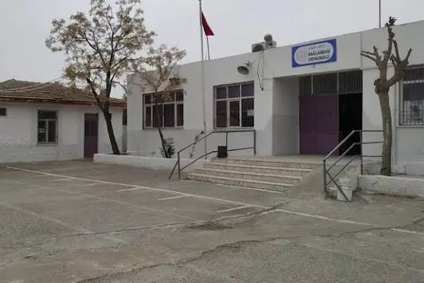 Bağlarbaşı Ortaokulu Birecik - Resim 4