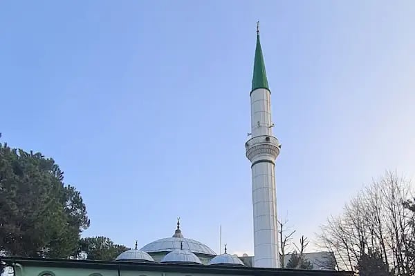 Çimen Cami - Resim 17