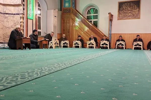 Çimen Cami - Resim 3
