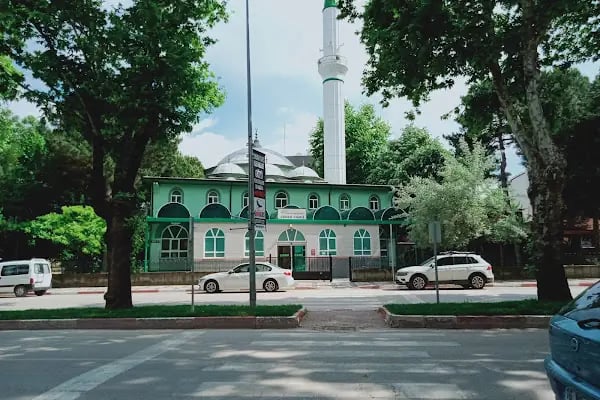 Çimen Cami - Resim 18