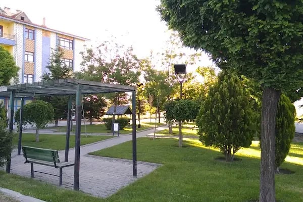 Şht. Canöz Kansu Parkı - Resim 5