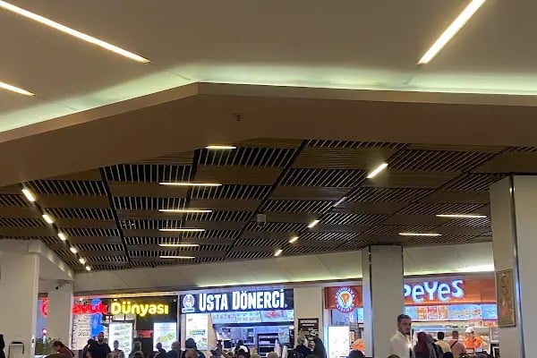 Zafer Plaza Alışveriş Merkezi - Resim 17