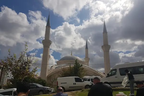 HADIMKÖY MERKEZ CAMİİ - Resim 2