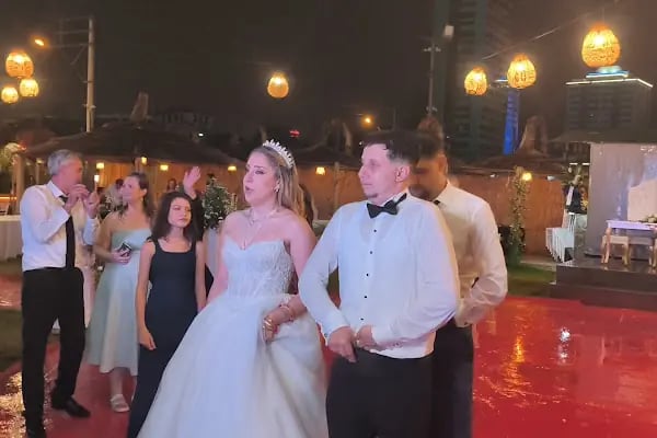 Bayraklı Luxury Garden - Resim 8