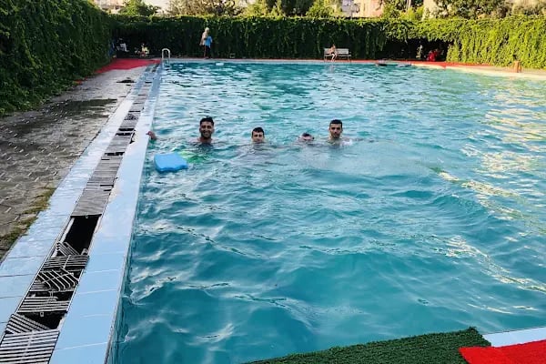 Büyükşehir Belediyesi Sofulu Yüzme Havuzu - Resim 2