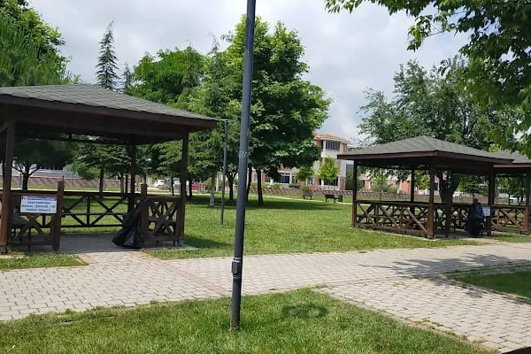 Büyūkşehir Parkı - Resim 12