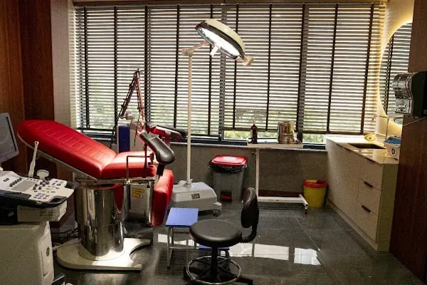 Op. Dr. Hakan Yaz Kadın Hastalıkları, Doğum ve Genital Estetik Kliniği - Resim 4
