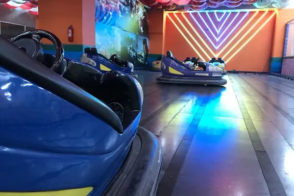 Sanverdi bowling ve eğlence merkezi(Happyverse) - Resim 9