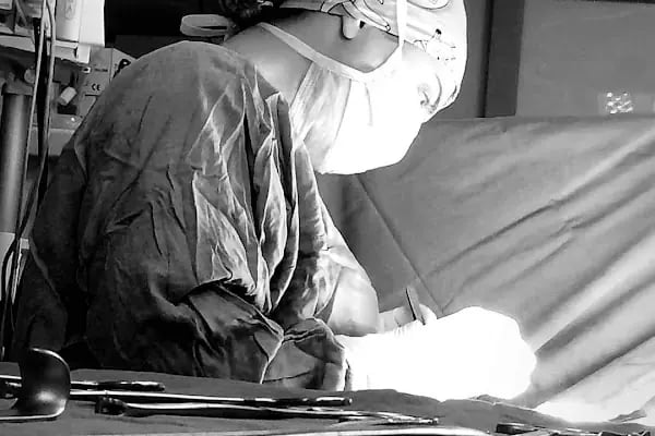 Op. Dr. Betül Erdemir - Resim 1