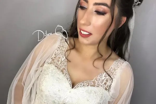 Elif Saç Tasarım & Güzellik Salonu Kuaför - Resim 19