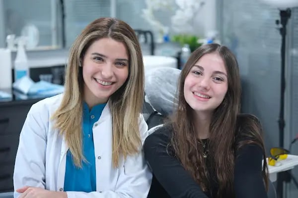 Ataşehir Diş Hekimi Elif ARSLAN - Resim 12