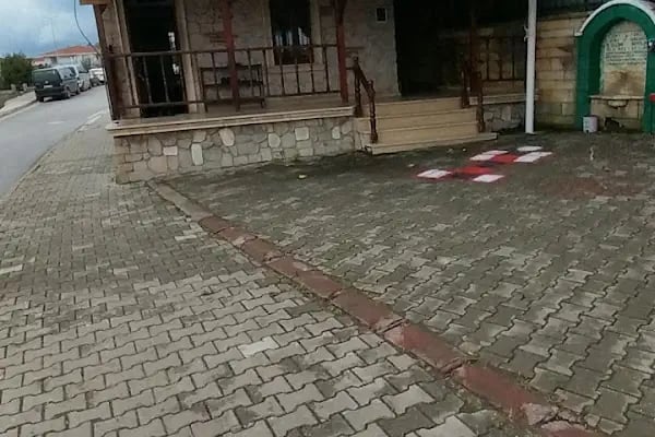 Sakar Baba Türbesi - Resim 13