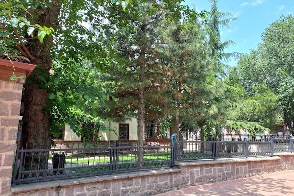 Sarıkadı Cami - Resim 9