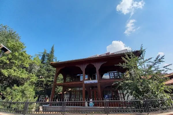 Sarıkadı Cami - Resim 3