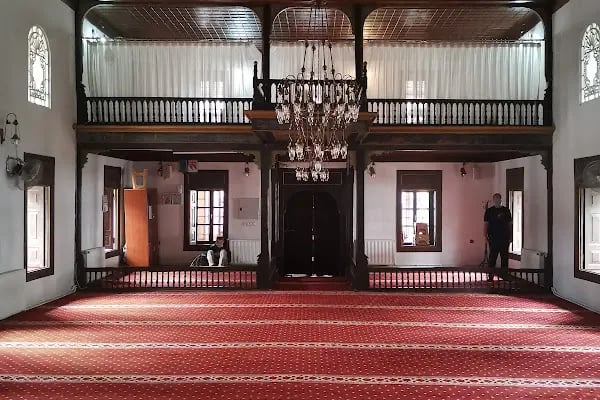 Sarıkadı Cami - Resim 2