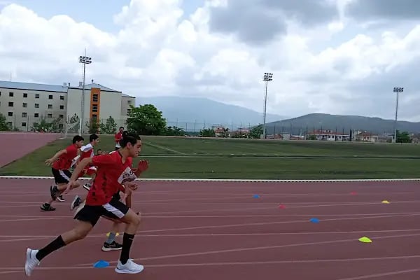 Muğla Sıtkı Koçman Üniversitesi Spor Sahası - Stadyum - Resim 2