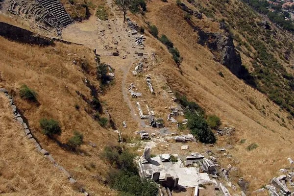 Pergamon Amfi Tiyatro( dünyanın en dik amfi antik tiyatrosu) - Resim 10