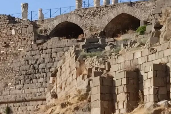 Pergamon Amfi Tiyatro( dünyanın en dik amfi antik tiyatrosu) - Resim 16