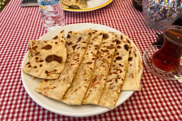 Kale Meydan Cafe - Resim 3