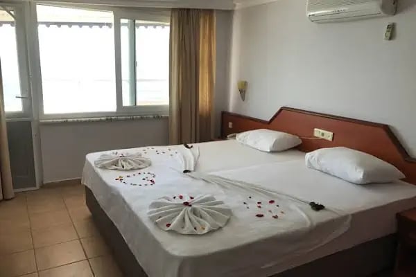 Hotel Muz - Resim 12