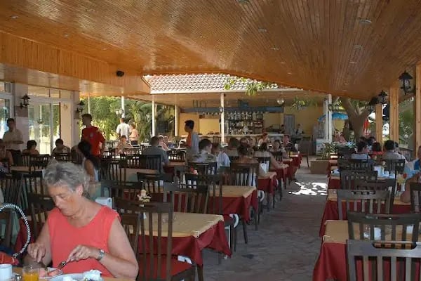 Hotel Muz - Resim 9