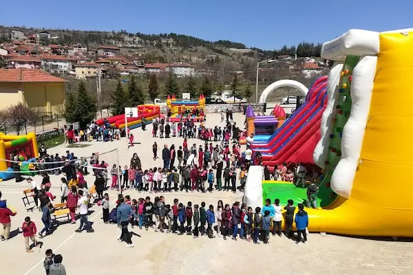 Davut Zeki Akpınar Yatılı Bölge Ortaokulu - Resim 16