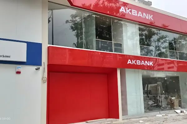 Akbank Yeni Adana Şubesi - Resim 9