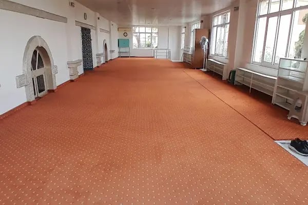 Hüsnü Ataberk Cami - Resim 11