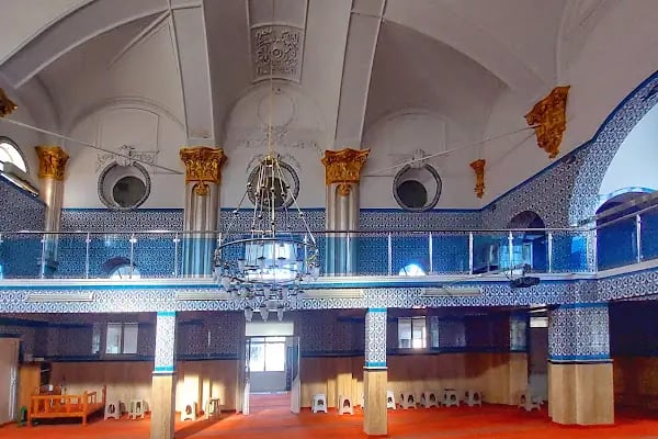 Hüsnü Ataberk Cami - Resim 2