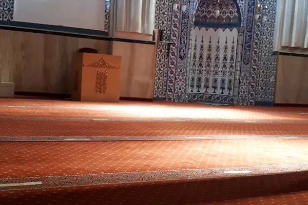 Hüsnü Ataberk Cami - Resim 16