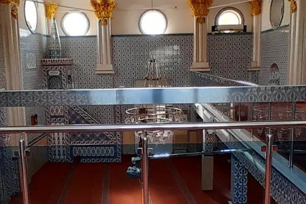 Hüsnü Ataberk Cami - Resim 20