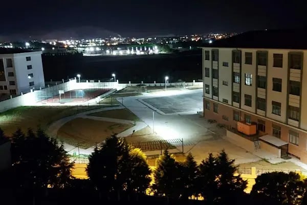 Kapaklı Anadolu İmam Hatip Lisesi (Fen ve Sosyal Bilimler Programı Uygulayan Proje Okulu) ) - Resim 6
