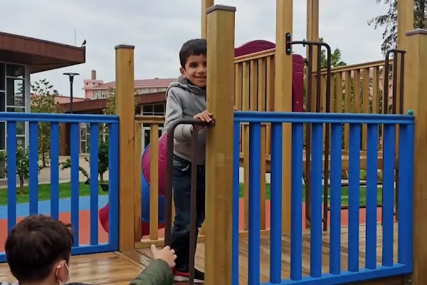 İnönü Mahallesi Çocuk Parkı - Resim 7