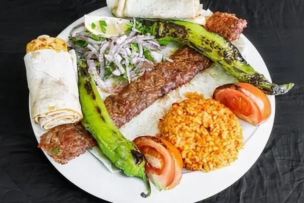 Artemis Restaurant - Resim 3