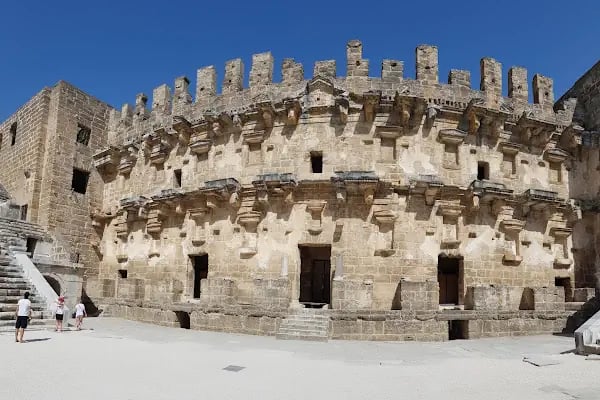 Aspendos Antik Tiyatrosu - Resim 11