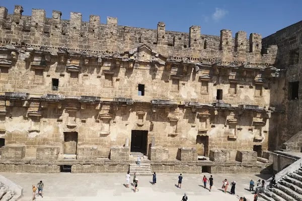 Aspendos Antik Tiyatrosu - Resim 9