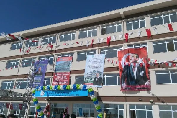 Gazi Mustafa Kemal Atatürk Spor Lisesi - Resim 1