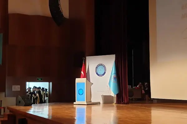Prof. Dr. M. Mete Cengiz Kültür Merkezi - Resim 5