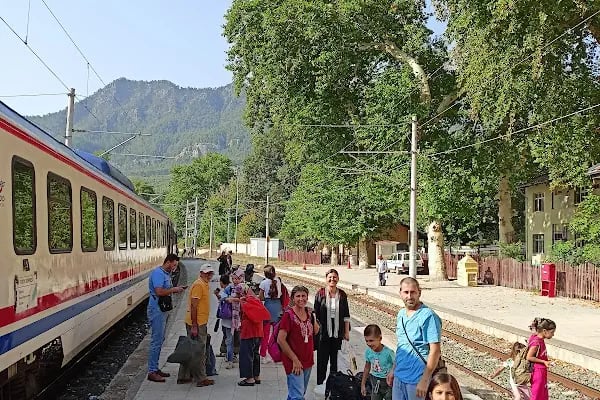 Belemedik Tren İstasyonu - Resim 13