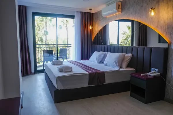 Karikatur Bi Hotel - Resim 2