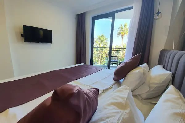 Karikatur Bi Hotel - Resim 8