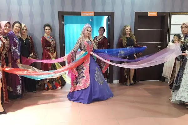 Hayal Kuaför Gelinlik Saç Tasarımı - Resim 8