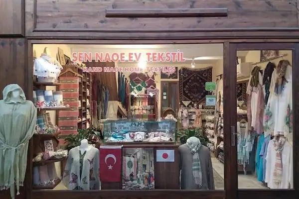 Şen Naoe Ev Tekstil (Hand woven textiles,Covered Bazaar) - Resim 1