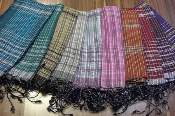 Şen Naoe Ev Tekstil (Hand woven textiles,Covered Bazaar) - Resim 14