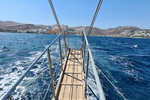 Bona Dia Turgutreis and Bodrum Boat Trips / Tekne Turları - Resim 18