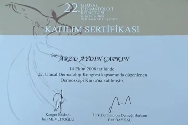 UZM. DR. ARZU AYDIN ÇAPKIN, TRABZON DERMATOLOJİ UZMANI I GÜZELLİK MERKEZİ - Resim 2