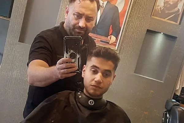 Bay Kuaför Ekrem Çınar - Resim 11