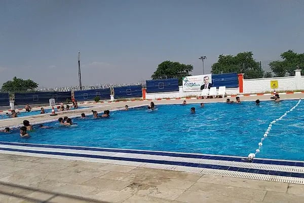 Şanlıurfa Büyükşehir Belediyesi Yüzme Havuzu - Resim 2