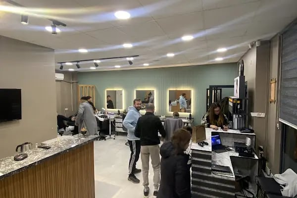 Saloon Burak Erkek Kuaförü - Resim 13